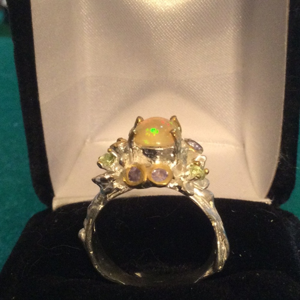 ⭐️Genuine Natural Fiery Opal & Tanzanite Ring - Picture 7 of 13